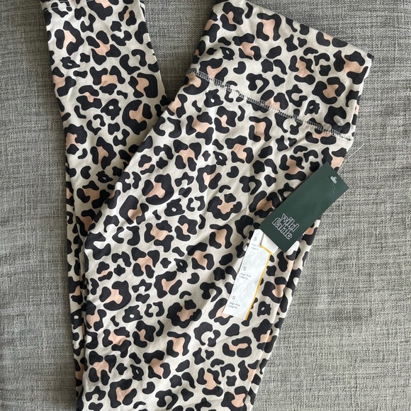 New Leggings Size Small NWT - Picture 5 of 8